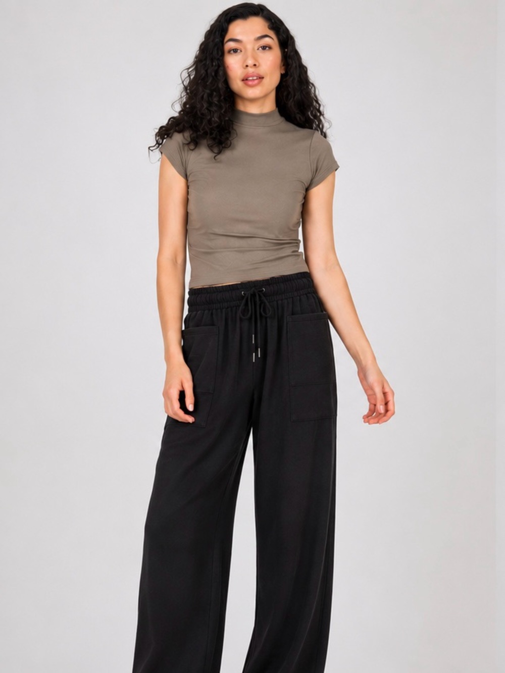 Suzy Shier Short Sleeve Mock Neck Top in Taupe